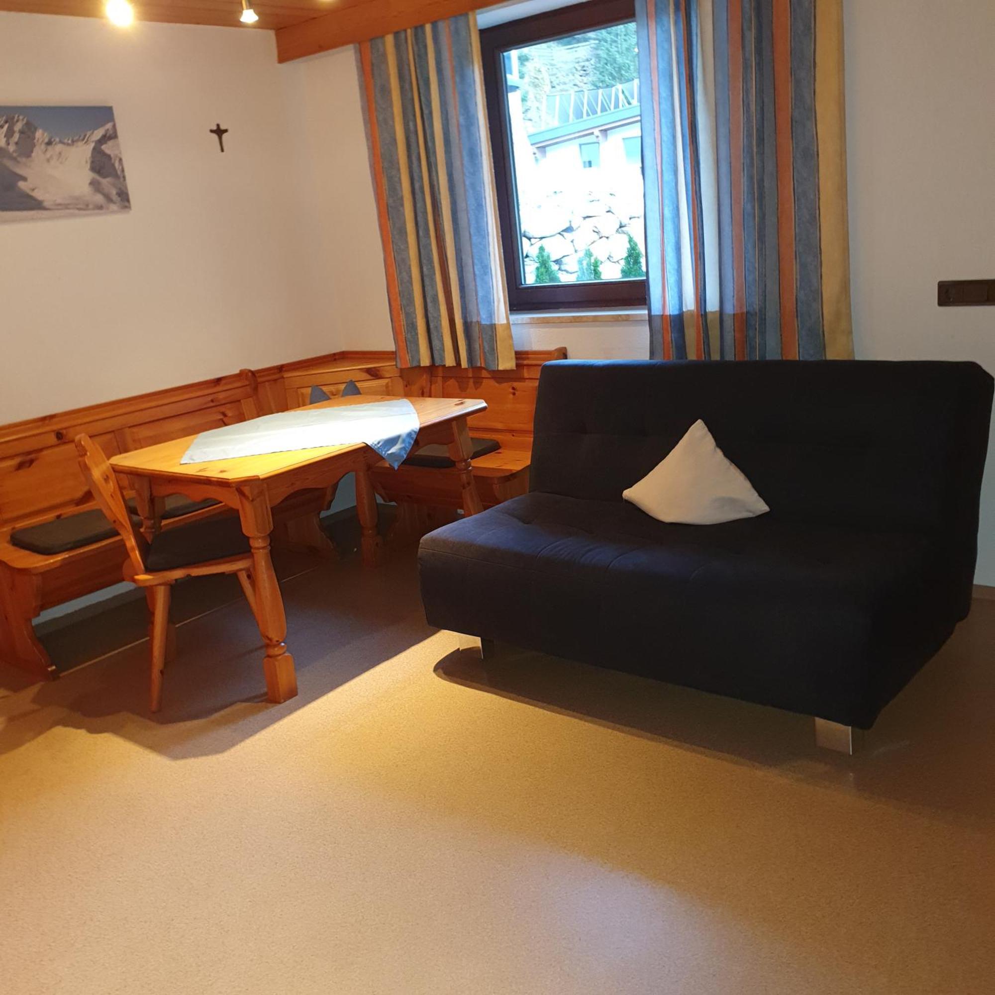 Pitztal Ferienwohnungen Sankt Leonhard im Pitztal Bagian luar foto